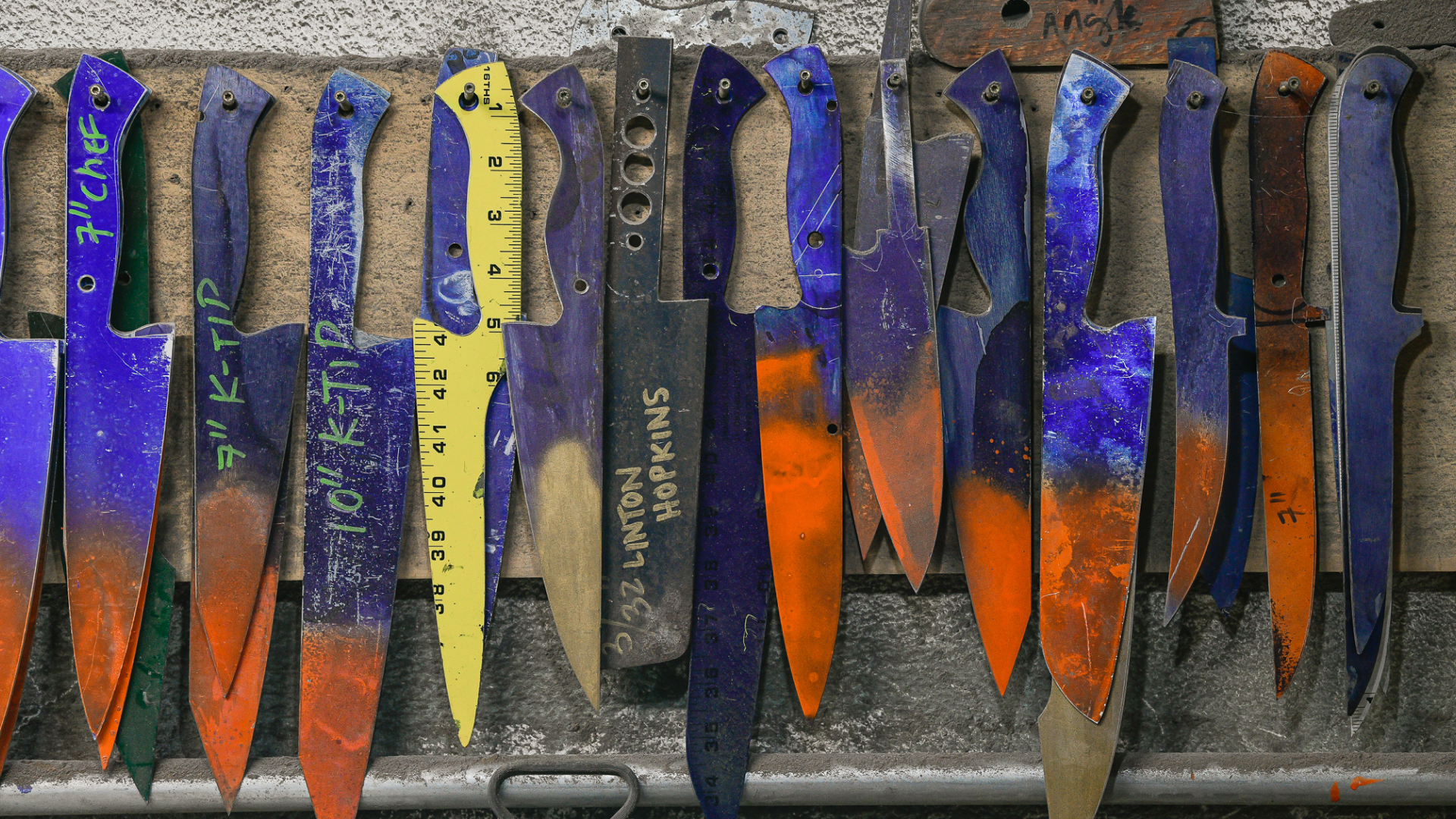 Every Chef and Knife Expert We Spoke to Said Storing Your Knives This Way Ruins Them