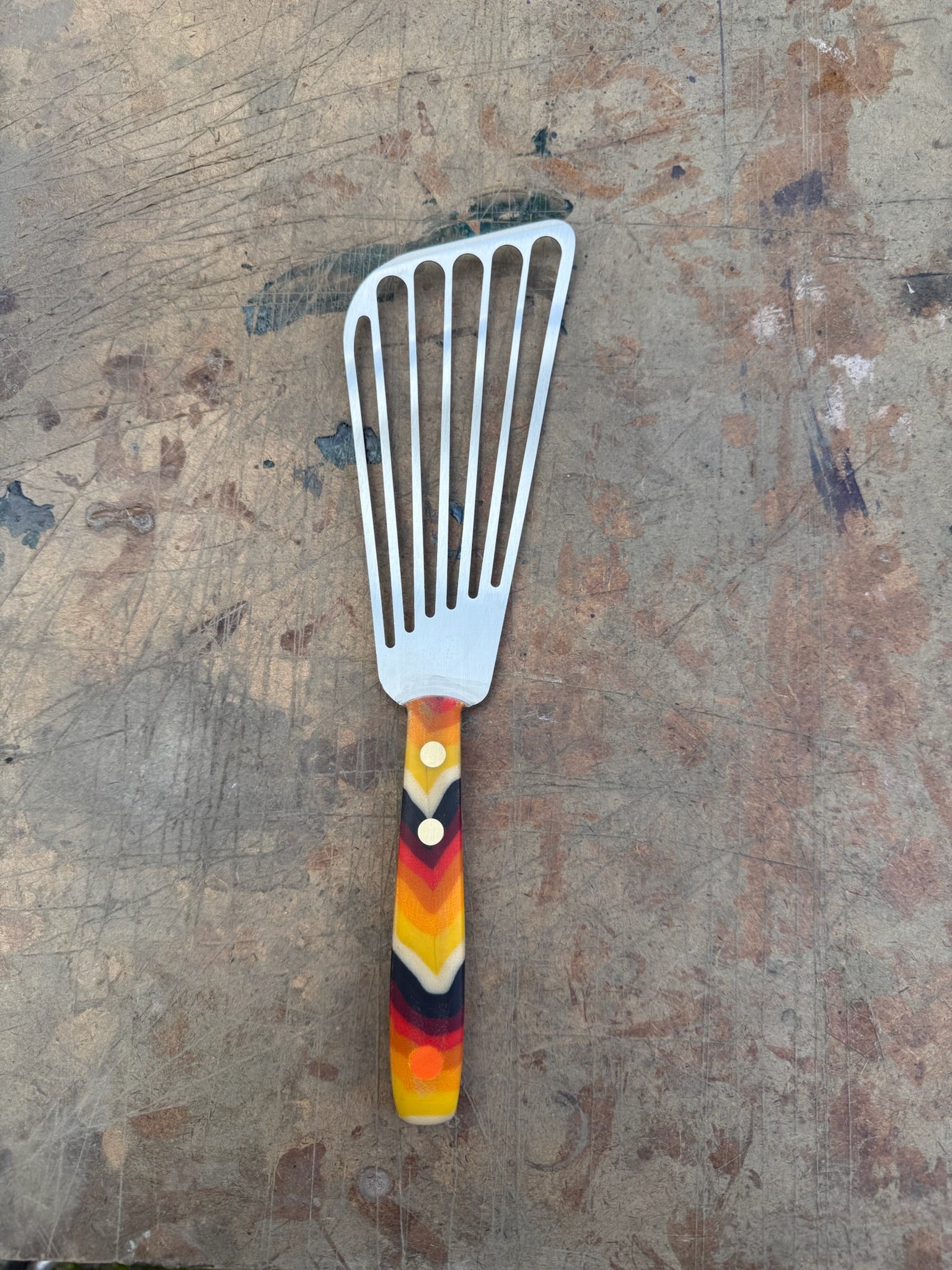 KITCHEN (Rehandled Fish Spatula)
