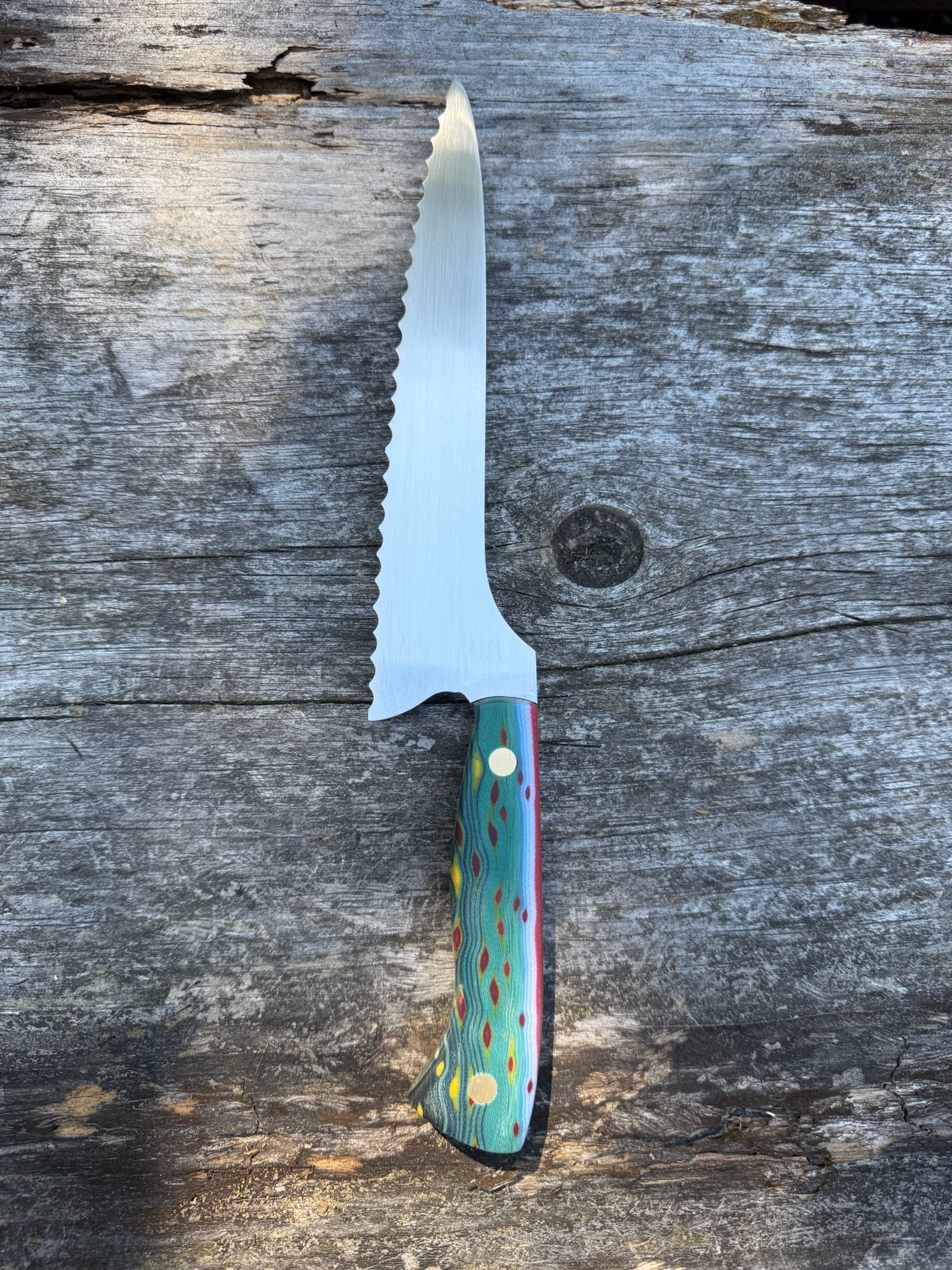 Offset Serrated