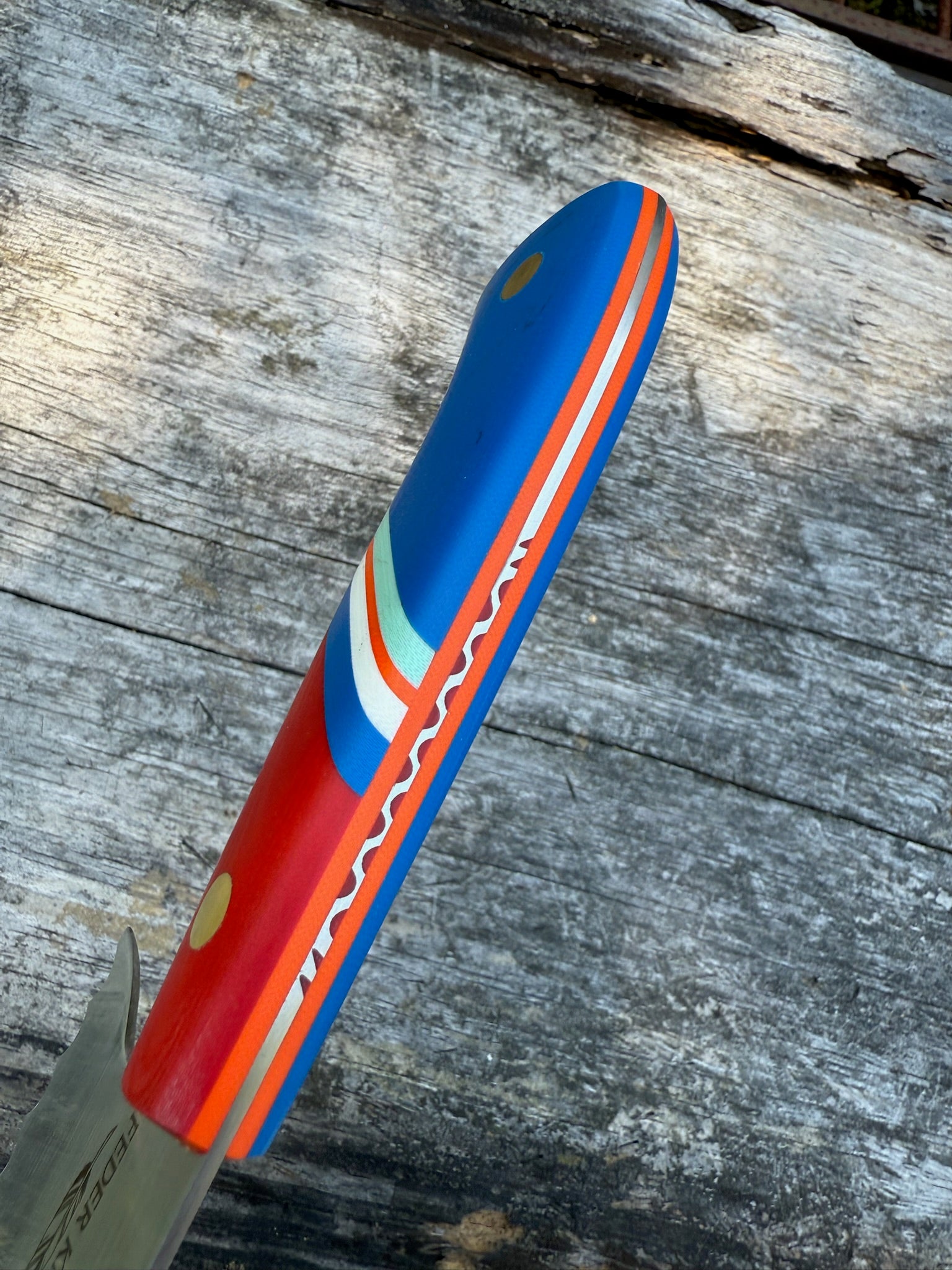 Offset Serrated