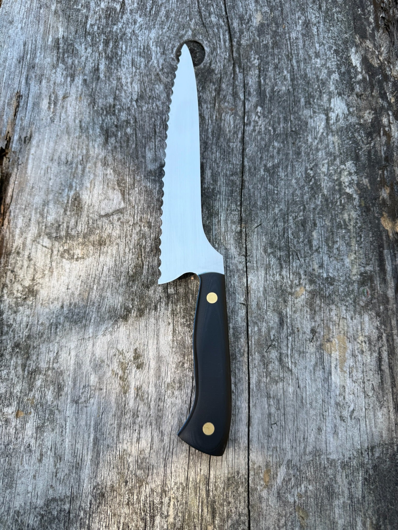 Offset Serrated